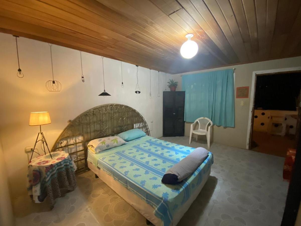 Matilda Ec Hostel Vilcabamba Buitenkant foto